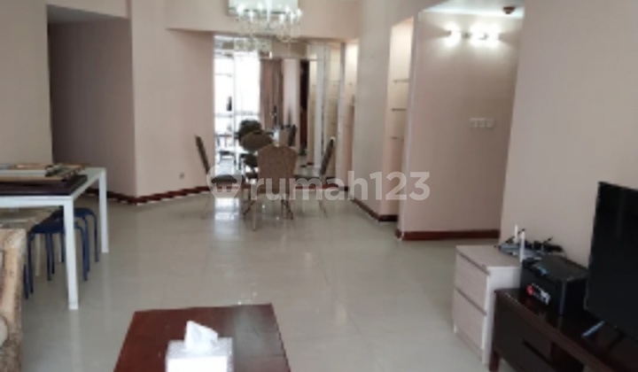 Kondominium Taman Anggrek, 2+1 Bedrooms, Corner Unit 2