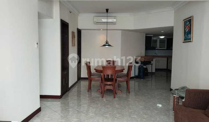 Kondominium Taman Anggrek, 2+1 Bedrooms, Unit Sudut 