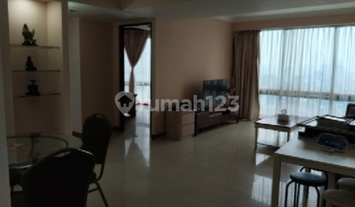 Kondominium Taman Anggrek, 2+1 Bedrooms, Corner Unit