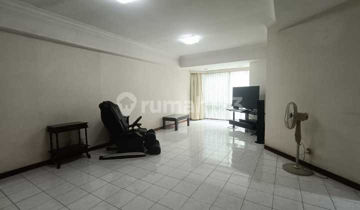 Kondo Ta, 3+1 Bedrooms, Affordable Price, Strategic Location in West Jakarta Kondo Ta, 3+1 Bedrooms, Affordable Price, Strategic Location in West Jakarta