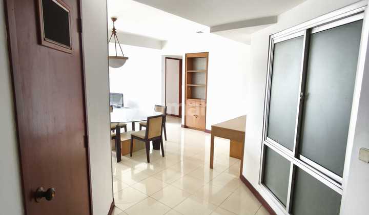 Kondominium Taman Anggrek, 2+1 Bedrooms, Furnish Bagus 2