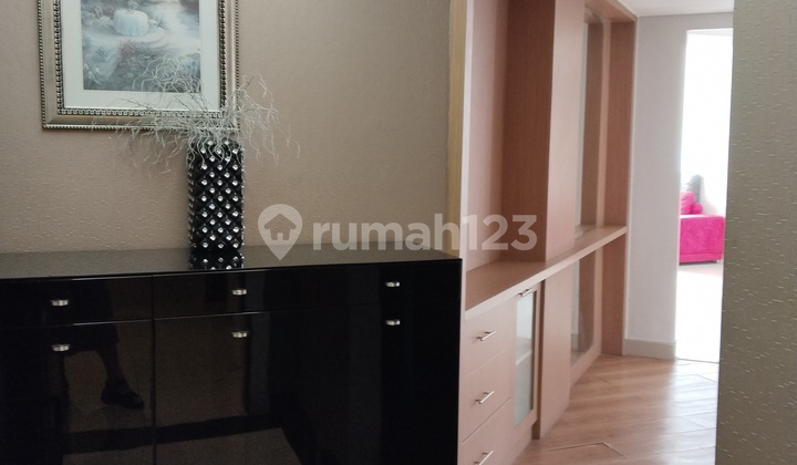 Kondominium Taman Anggrek, 2+1 Bedrooms, Furnish, Best View