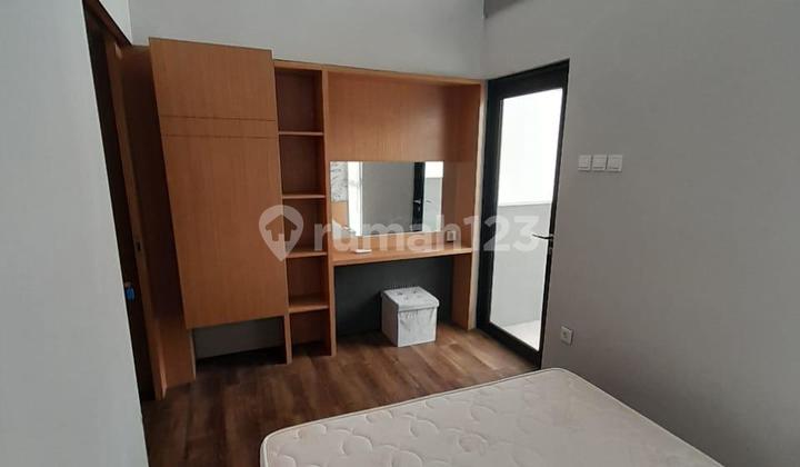 Sewa Rumah 2 Lantai Cluster O2 Grand Wisata Bekasi