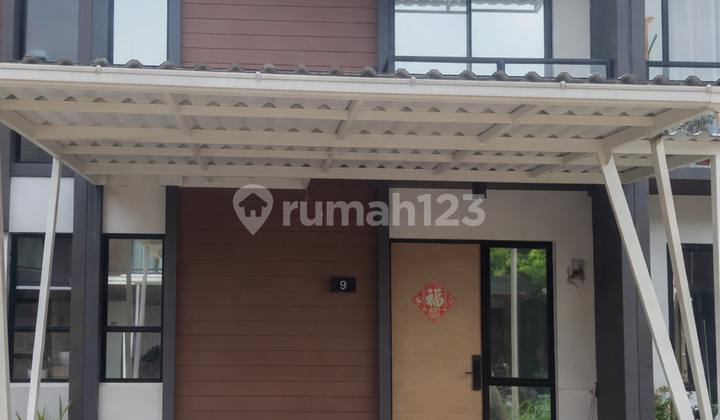 Dijual Rumah 2 Lantai Cantik dan Terawat di Cendana Peak Lippo Utara - Siap Huni Dijual Rumah 2 Lantai Cantik dan Terawat di Cendana Peak Lippo Utara - Siap Huni
