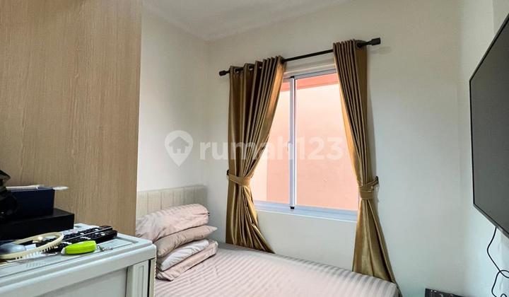 Dijual Rumah Premium Rossini Utara Furnished, Dekat Danau & Jogging Track - Harga 2,7 M 2