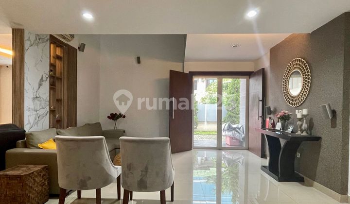 For Sale Luxury House Kedoya Kebun Jeruk West Jakarta | Land 312 Building 450 | SHM | Near Toll Road 2