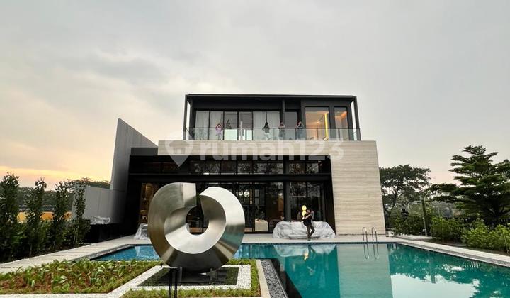 Botanic Villa Navapark BSD City – 3.5 Story Luxury Home with Direct Access to the Botanical Park Botanic Villa Navapark BSD City – 3.5 Story Luxury Home with Direct Access to the Botanical Park
