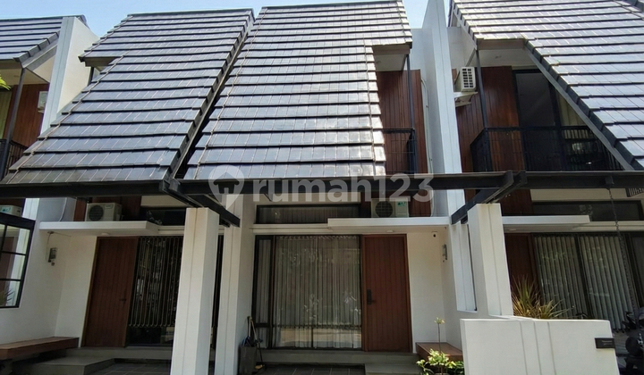 Dijual Rumah Fleekhauz BSD - 2 Lantai, Semi Furnish, Siap Huni