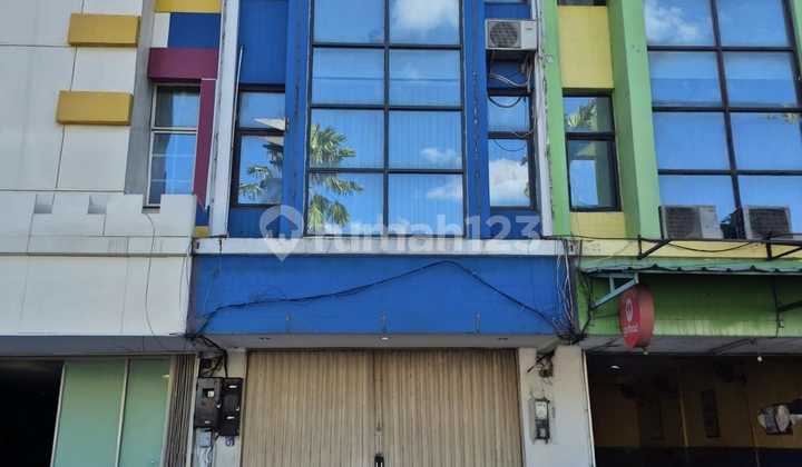 Dijual Cepat Ruko 3 Lantai Boulevard Gading Serpong Tangerang - SHM, Hadap Timur, Harga Turun 5,8 M (Nego) Dijual Cepat Ruko 3 Lantai Boulevard Gading Serpong Tangerang - SHM, Hadap Timur, Harga Turun 5,8 M (Nego)