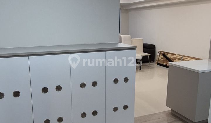 For Rent Taman Anggrek 2 Bedroom Brand New Furnishings Minimalist 2