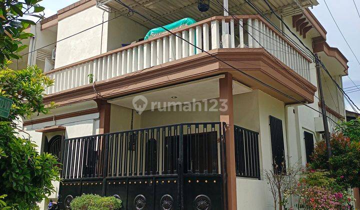 Rumah 2 lantai...posisi hook lokasi bagus lingkungan sdh terbentuk 1