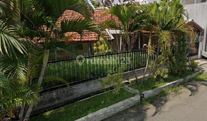 Rumah Di Jl Jemur Andayani Shm Butuh Renovasi Selatan 2