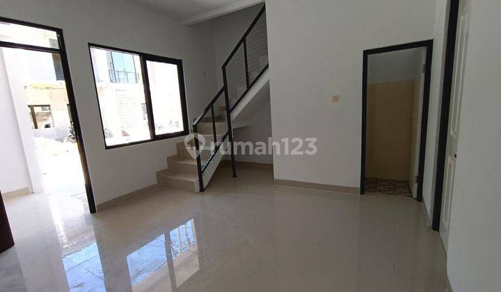 Rumah Keren Dilokasi Strategis Buah Batu Bandung, Dp 10jt All In 8