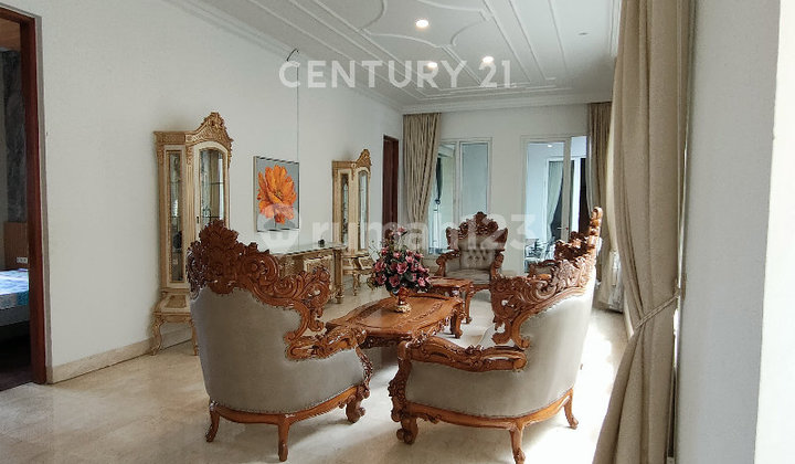 Rumah Ala Sultan Dgn Fasilitas Lengkap Cluster Elite Batununggal 2