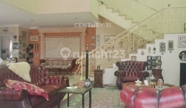 Rumah Lux Terawat Di Komplek Setraduta Bandung Rumah Lux Terawat Di Komplek Setraduta Bandung