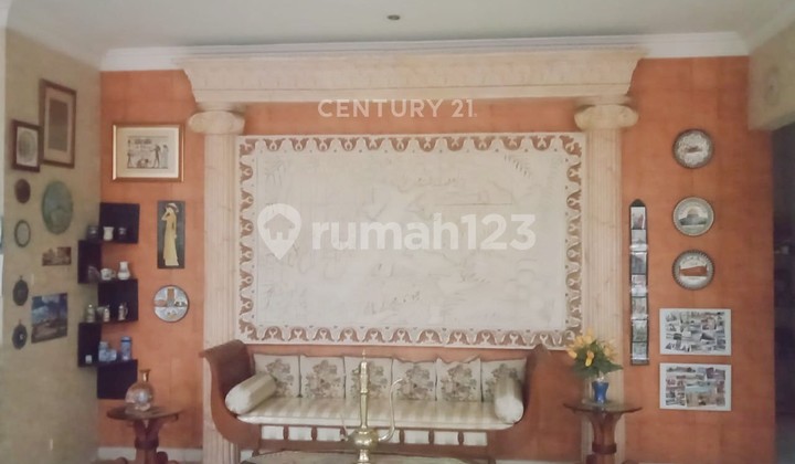 Rumah Lux Terawat Di Komplek Setraduta Bandung 2