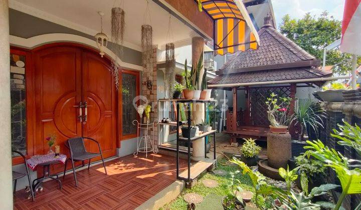 Dijual Rumah 2 Lt Siap Huni di Suryalaya 1