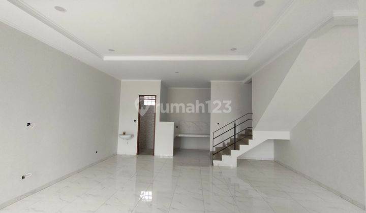 Rumah Baru 2 Lt Minimlais Modern di Batununggal 1