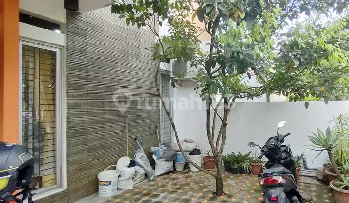 Rumah 2 Lt Bisa Utk Kost2an di Batununggal