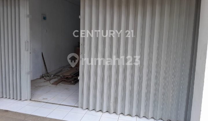 1-Story Shop House Strategic Location Main Road Dewi Sartika 1
