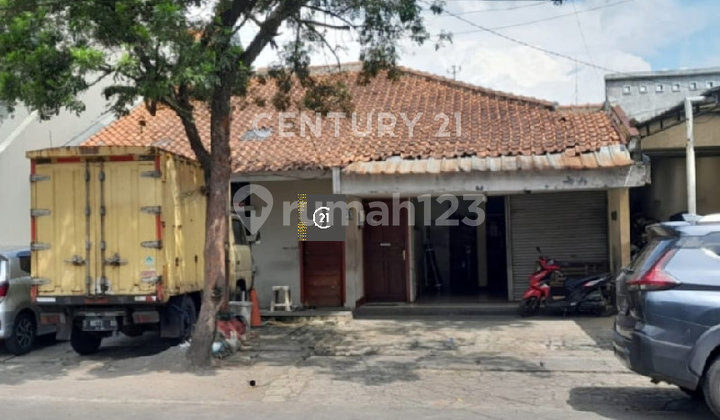 Rumah Tua Hitung Tanah Sayap Buah Batu 2 Arah