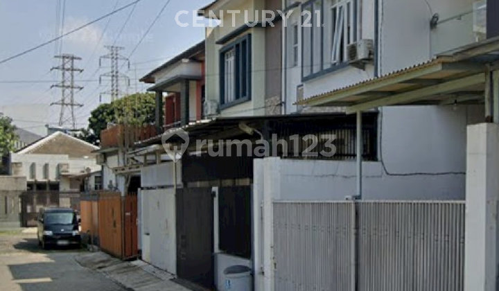 Rumah 2 Lantai Lokasi Strategis Dekat Kuliner Mekarwangi