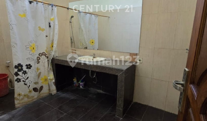 Spacious Twin House Position Near Sriwijaya 2