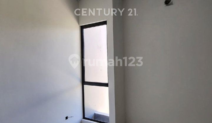 Rumah Minimalis Modern 2 Lantai Di Batununggal 2