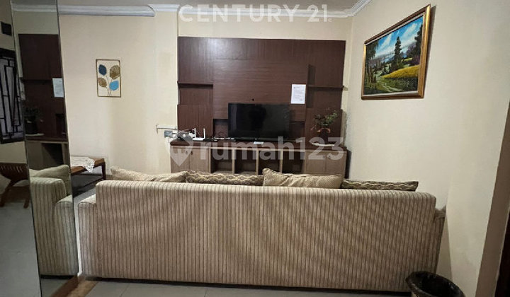 Well-Maintained 4-Story House With Swimming Pool In Dago 2