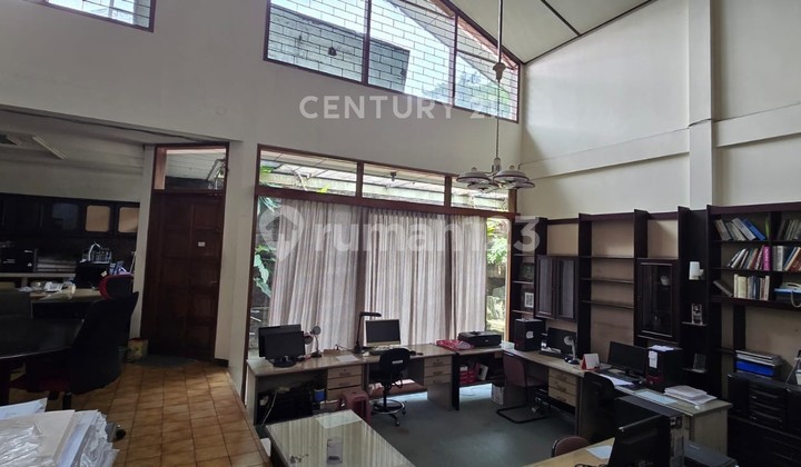 Rumah Nyaman Di Komlek Setrasari Bandung 2