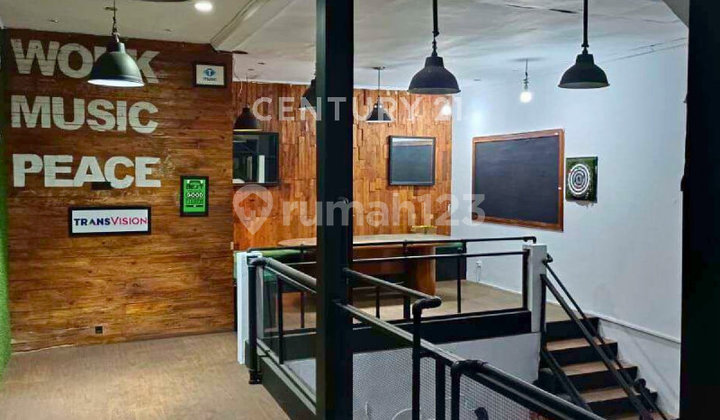 Strategic Main Road Business Space, 3 Floors in Pelajar Pejuang 45 2