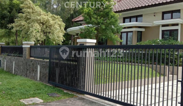 Rumah Mewah Cluster Tempo Dulu Kota Baru Parahyangan Bandung