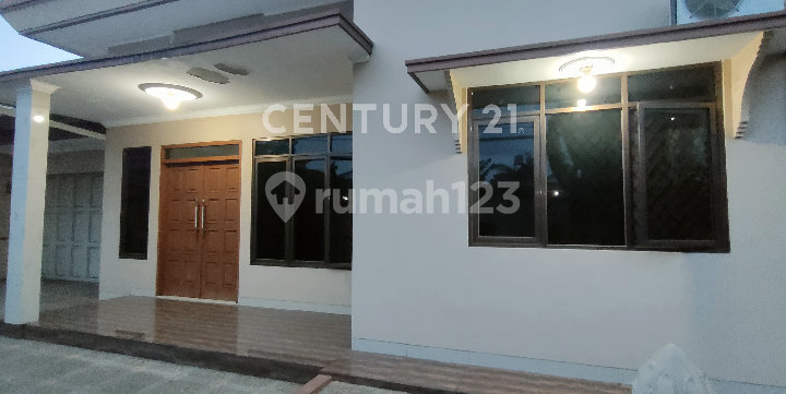 Rumah Luas Posisi Hook 1 Lantai di Kiarasari 2
