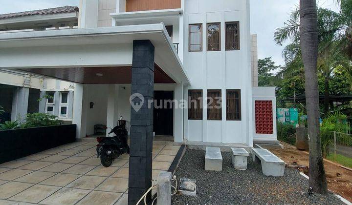 Dijual Rumah Siap Huni di Legenda Wisata Cibubur 1