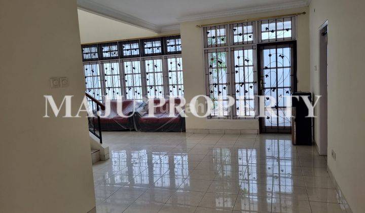 Dijual Rumah Bagus Siap Huni di Legenda Wisata Cibubur 2