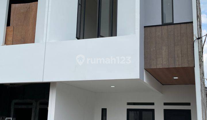 Rumah di Cilodong 2 Lantai Harga 1 Lantai,  2