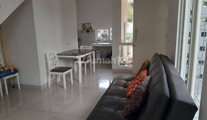 Dijual Rumah Cantik Minimalis di di Cluster Lavesh Harapan Indah Bekasi 2