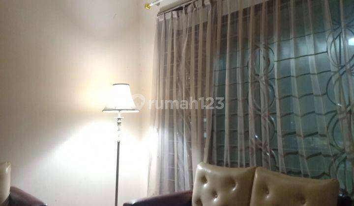 Rumah di Halim Kampung Makasar Jakarta Timur  12