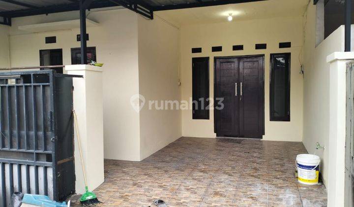 Rumah Siap Huni di Harapan Indah Bekasi Kota Lokasi Depan 1