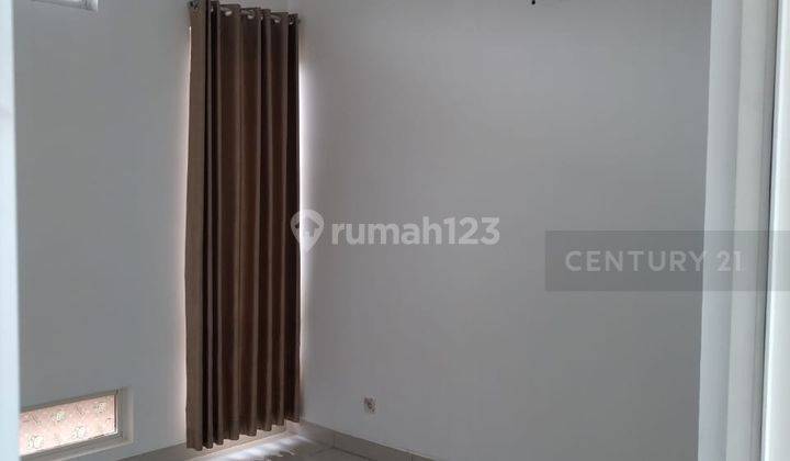 Di  Cluster Rumah Lantai 2 Harapan Indah Bekasi 2