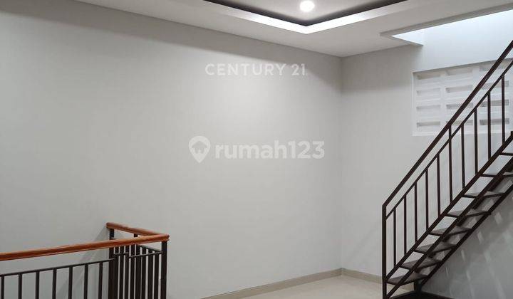 Dijual Rumah 2 Lantai Di Harapan Indah Bekasi  2