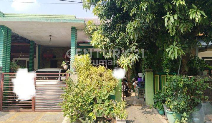 Di Jual Rumah Bagus Asri Dan Nyaman 1,5 Lantai PHR,Bekasi 1