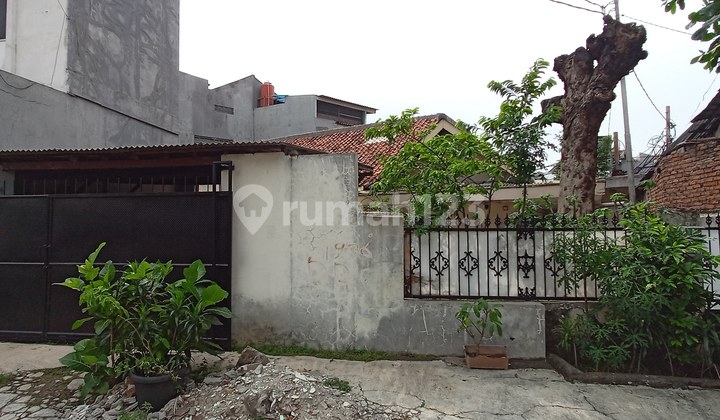 Rumah Jl.bekasi Barat Jatinegara Jakarta Timur 1