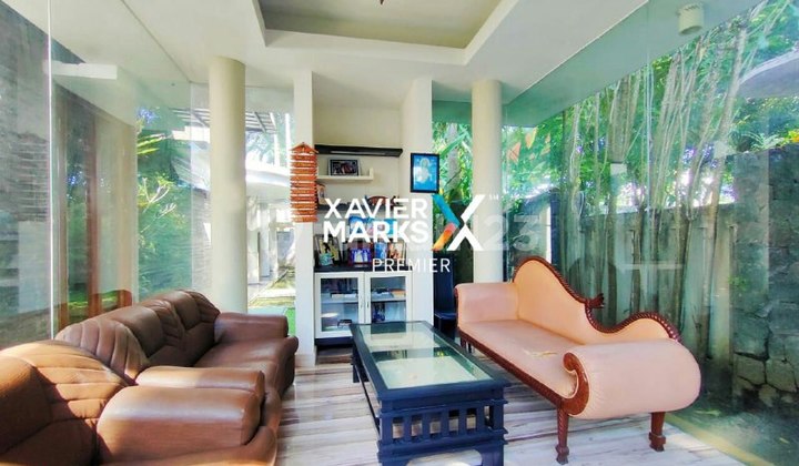 D087 Dijual Rumah Mewah Tropical Modern di Boulevard Ijen Nirwana Dekat Pusat Kota Malang 4