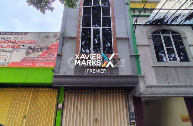 X059 Ruko 3 Lantai Pusat Kota Malang Sangat Strategis  1