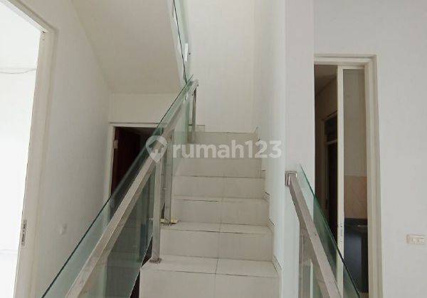 X072 Rumah Disewakan Murah di Ijen Nirwana, Malang 2