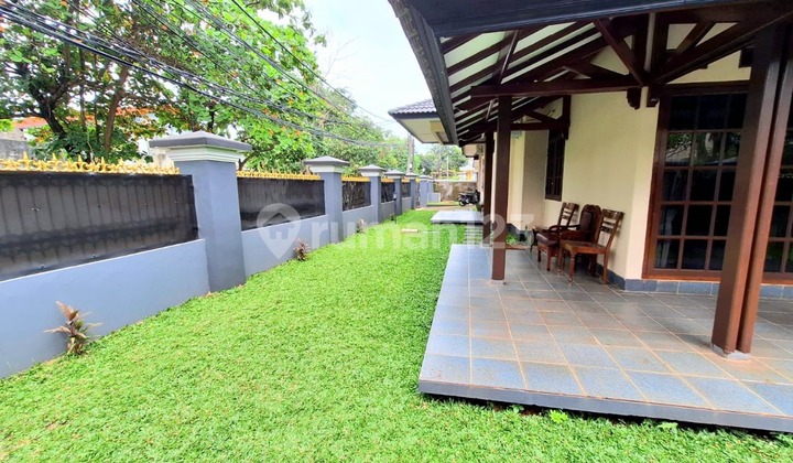 Rumah Kokoh & Terawat Fully Furnished Posisi Hook Dekat Akses Tol Krukut Di Megapolitan Estate. Rumah Kokoh & Terawat Fully Furnished Posisi Hook Dekat Akses Tol Krukut Di Megapolitan Estate.