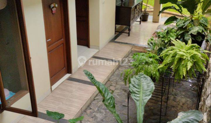 Dijual Rumah Cantik Posisi Hook, Semi Furnished, Lingkungan Nyaman dan Asri dalam Komplek AURI Waringin Permai Jatiwaringin. 2