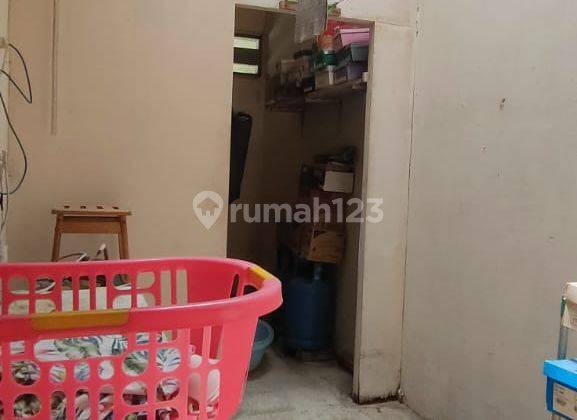 Dijual rumah di lokasi strategis Pancoran Jakarta Selatan.
 12