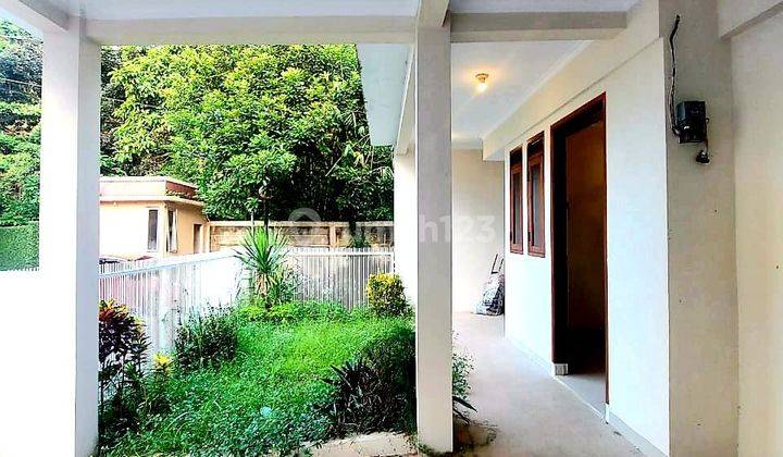 Dijual rumah siap huni yang nyaman dan asri dalam Perumahan Andara Village Pangkalan Jati Baru Cinere. 1